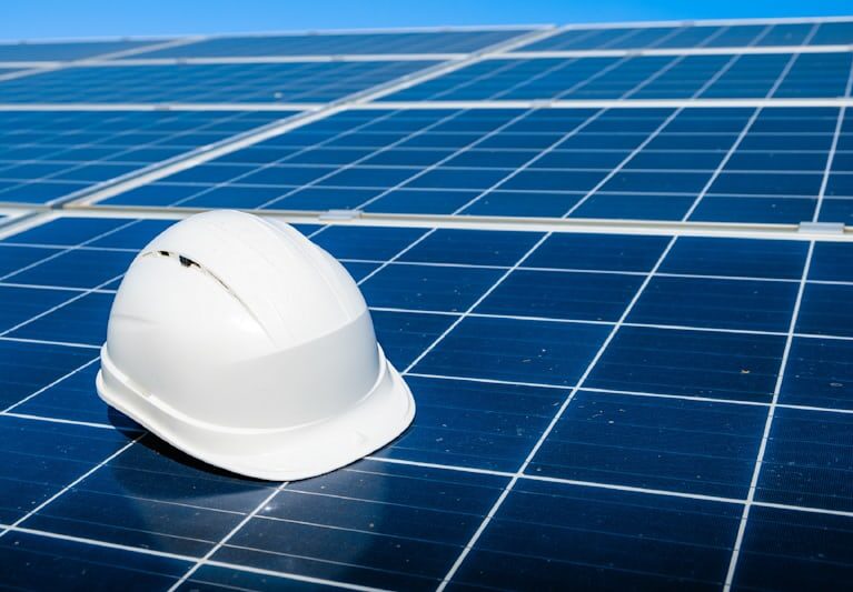 How Solar Power Works (Explained Simply)